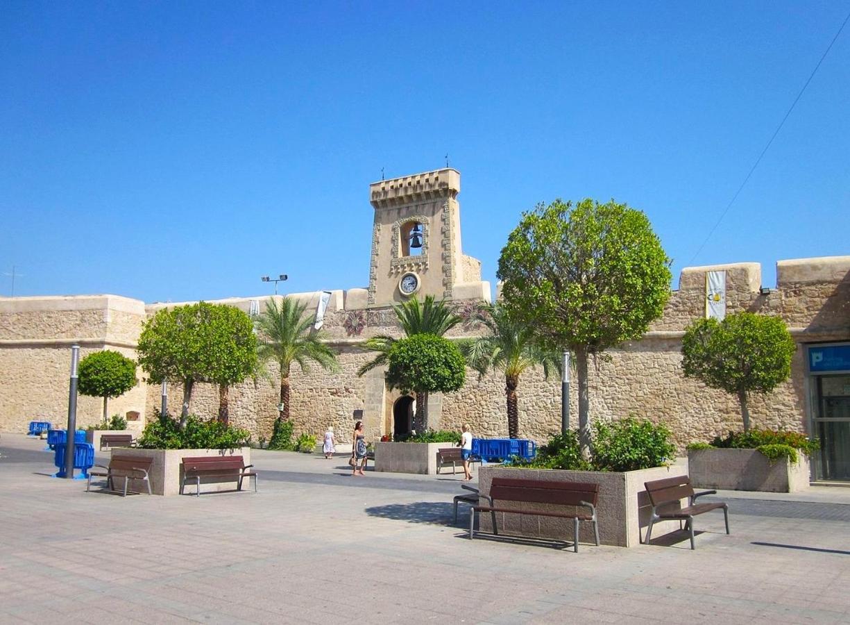 Nice Apartment Near The Port Of Santa Pola Extérieur photo